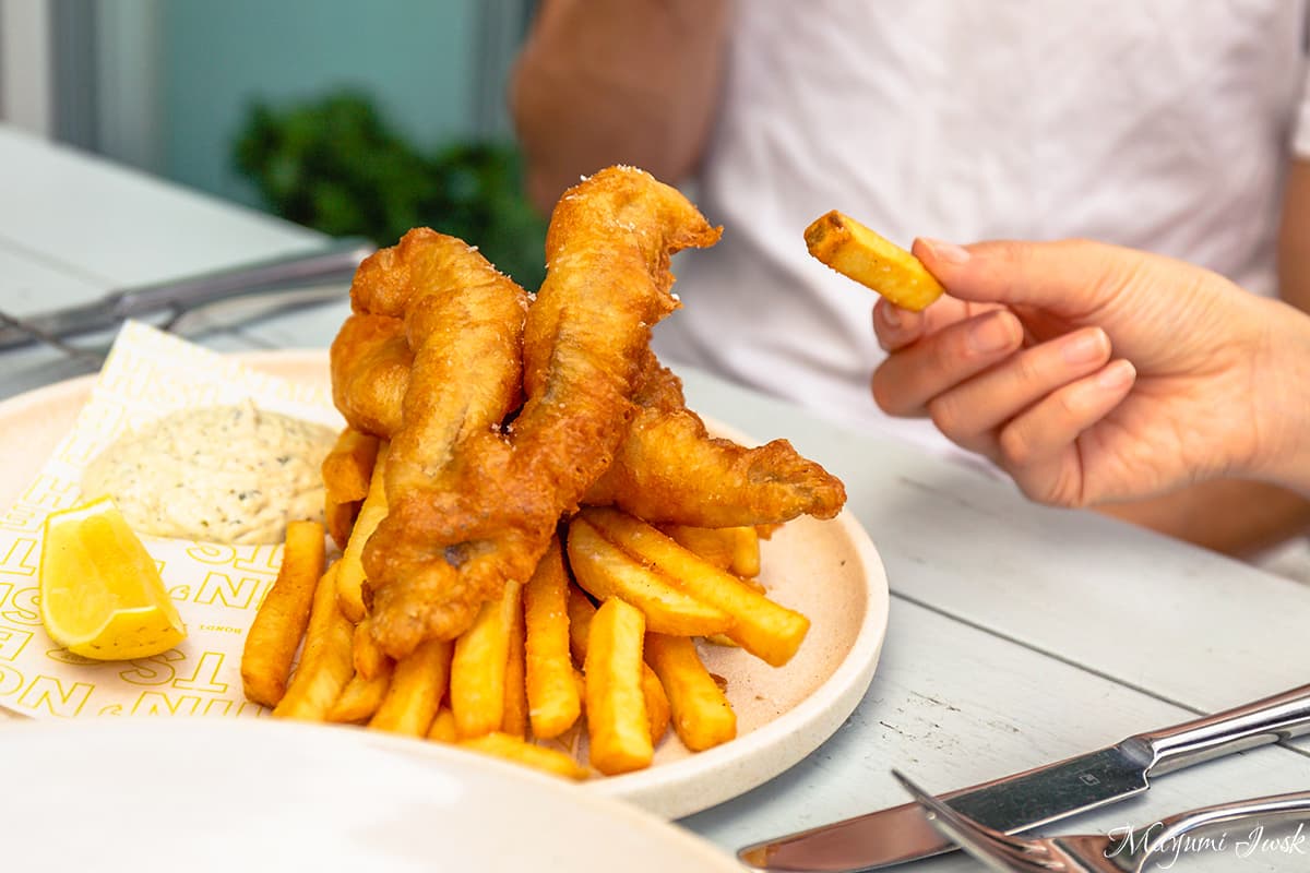 ボンダイビーチを一望するレストラン「ノースボンダイ・フィッシュ（ NORTH BONDI FISH）」
