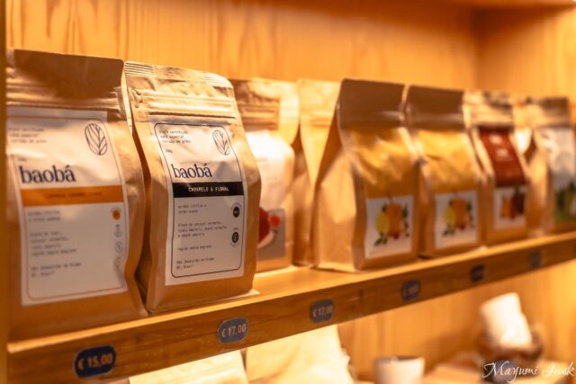 自社農場のコーヒー豆を焙煎するロースタリー「Baobá Café(バオバ・カフェ)」