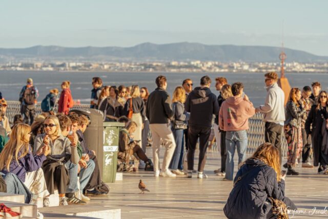 ローカルが集う「サンタ・カタリーナ展望台」で過ごす夕暮れ