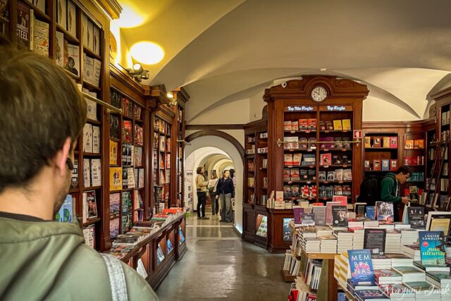 ギネス認定の世界最古の本屋「Livraria Bertrand（リヴラリア・ベルトラン）」