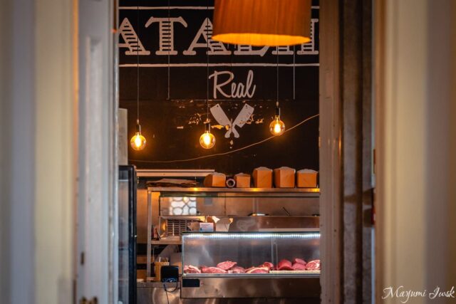 リスボンで味わう熟成肉のステーキ「Atalho Real（アタリョ・レアル）」