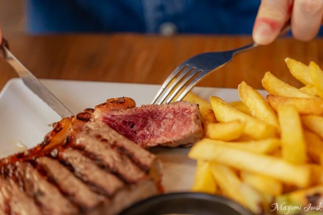 リスボンで味わう熟成肉のステーキ「Atalho Real（アタリョ・レアル）」