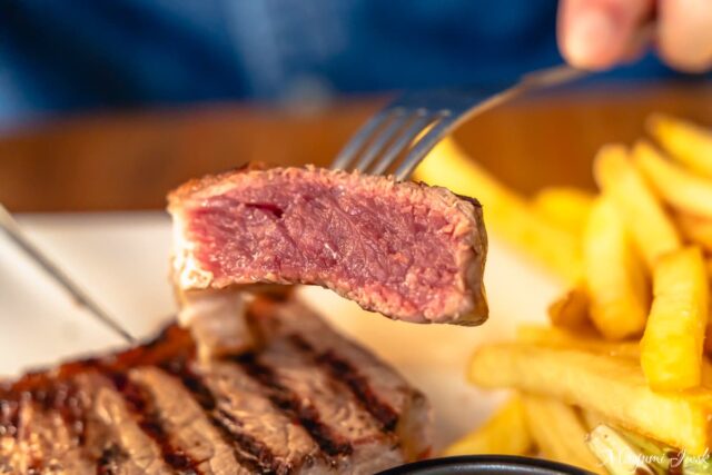 リスボンで味わう熟成肉のステーキ「Atalho Real（アタリョ・レアル）」