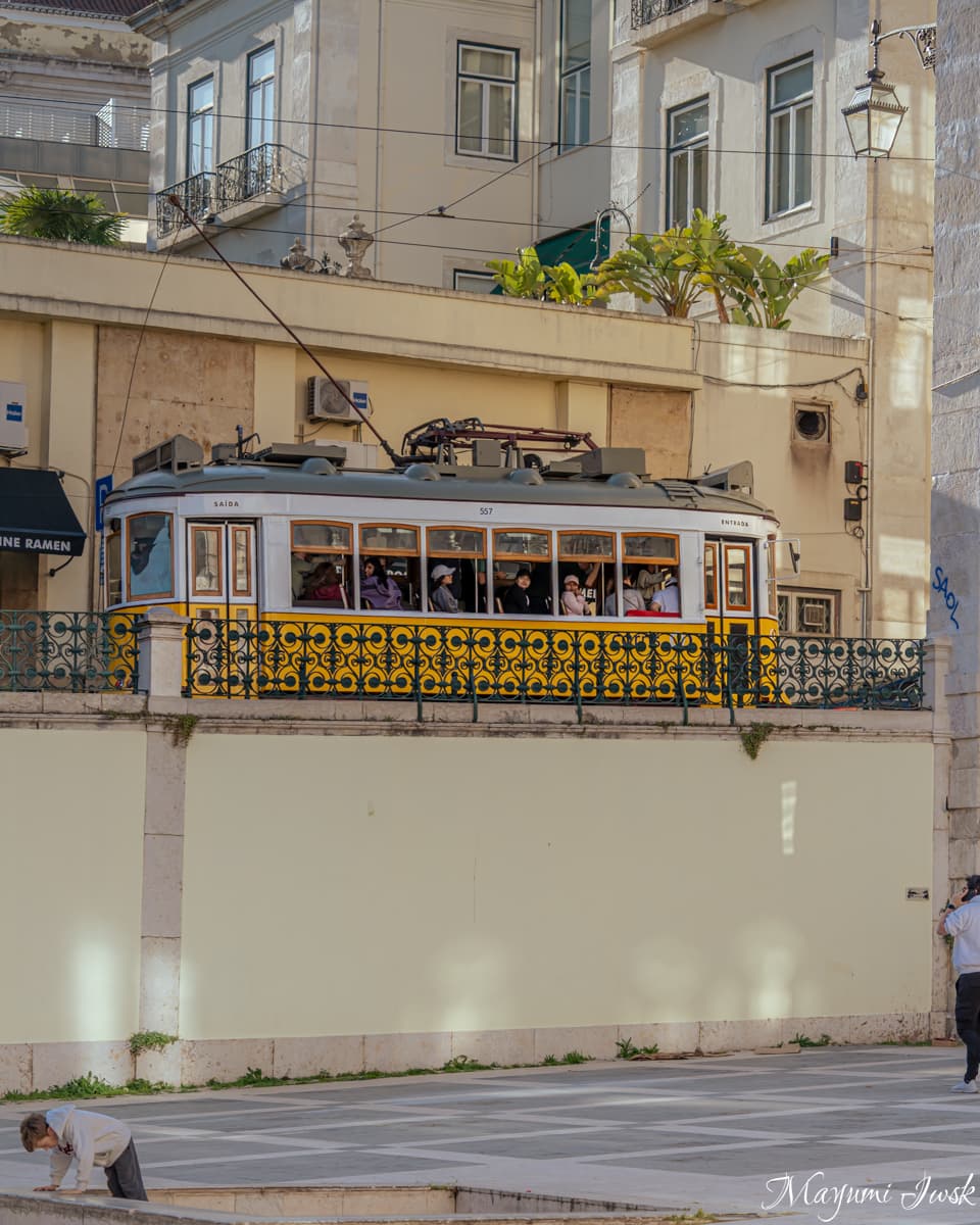 Afuri(阿夫利)リスボン店の柚子塩ラーメンで、ほっと一息