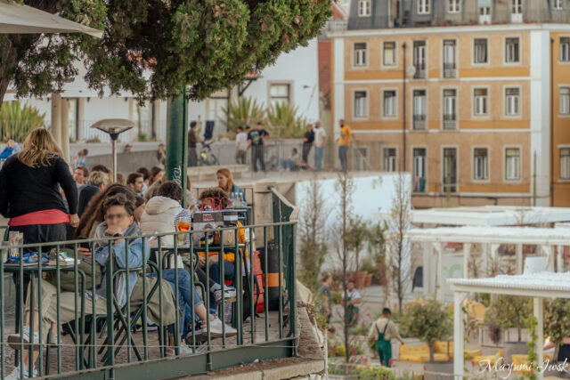 リスボン旧市街の太陽の門 | アルファマのポルタル・ド・ソル展望台