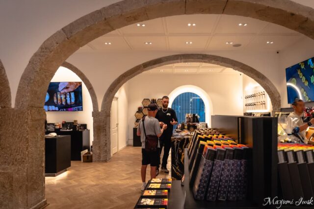 ポルトガルで出会った“絵の具のようなジャム”｜大人へのお土産に meia.dúzia（メイア・ドゥジア）