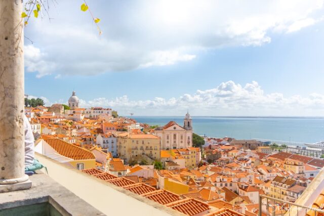 リスボンで「魔女の宅急便」の世界へ｜サンタ・ルジア展望台（Miradouro de Santa Luzia）