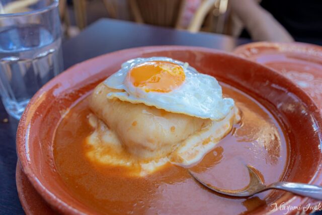 【ポルト】ドウロ川を望むガイア地区の人気店「Taberninha do Manel」でフランセジーニャ