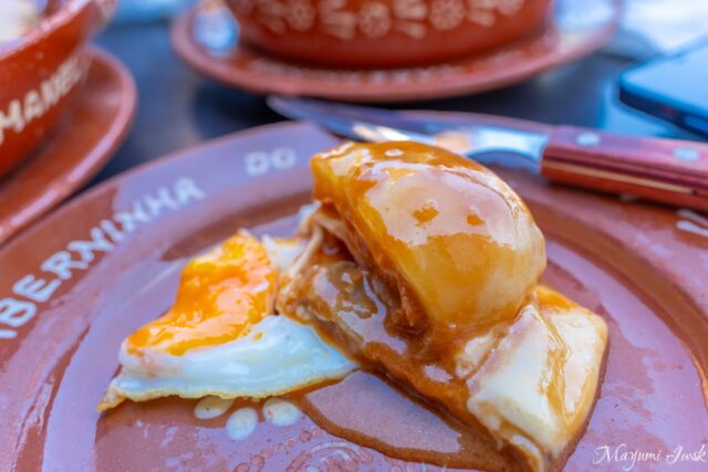 【ポルト】ドウロ川を望むガイア地区の人気店「Taberninha do Manel」でフランセジーニャ