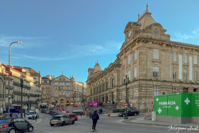 【ポルト】サン・ベント駅｜アズレージョが彩る“世界で最も美しい駅”