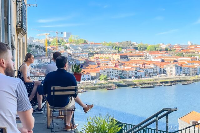 【ポルト】絶景カフェ「My Coffee Porto」で至福のモーニングコーヒー
